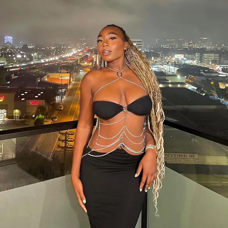 Metallkette, ärmellos, Neckholder, Maxikleider, sexy Frauen, aushöhlen, rückenfrei, langes Kleid, Clubwear, Sommermode, Rave-Party-Outfits