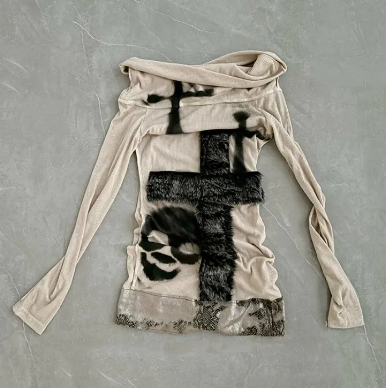 Меховая лоскутная сексуальная футболка в стиле Харадзюку в стиле панк с принтом черепа и вырезом на шее Y2k Эстетические топы Уличная одежда с открытыми плечами Фея Винтажные футболки