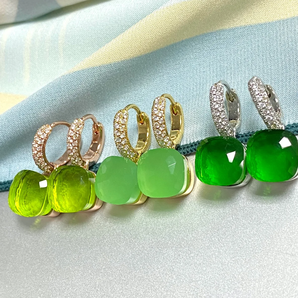 10.6mm Snoep Kleur Oorbellen Inlay Transparante Zirkoon 27 Kleuren Kristallen Oorbellen Vergulde Mode-sieraden Voor Vrouwen