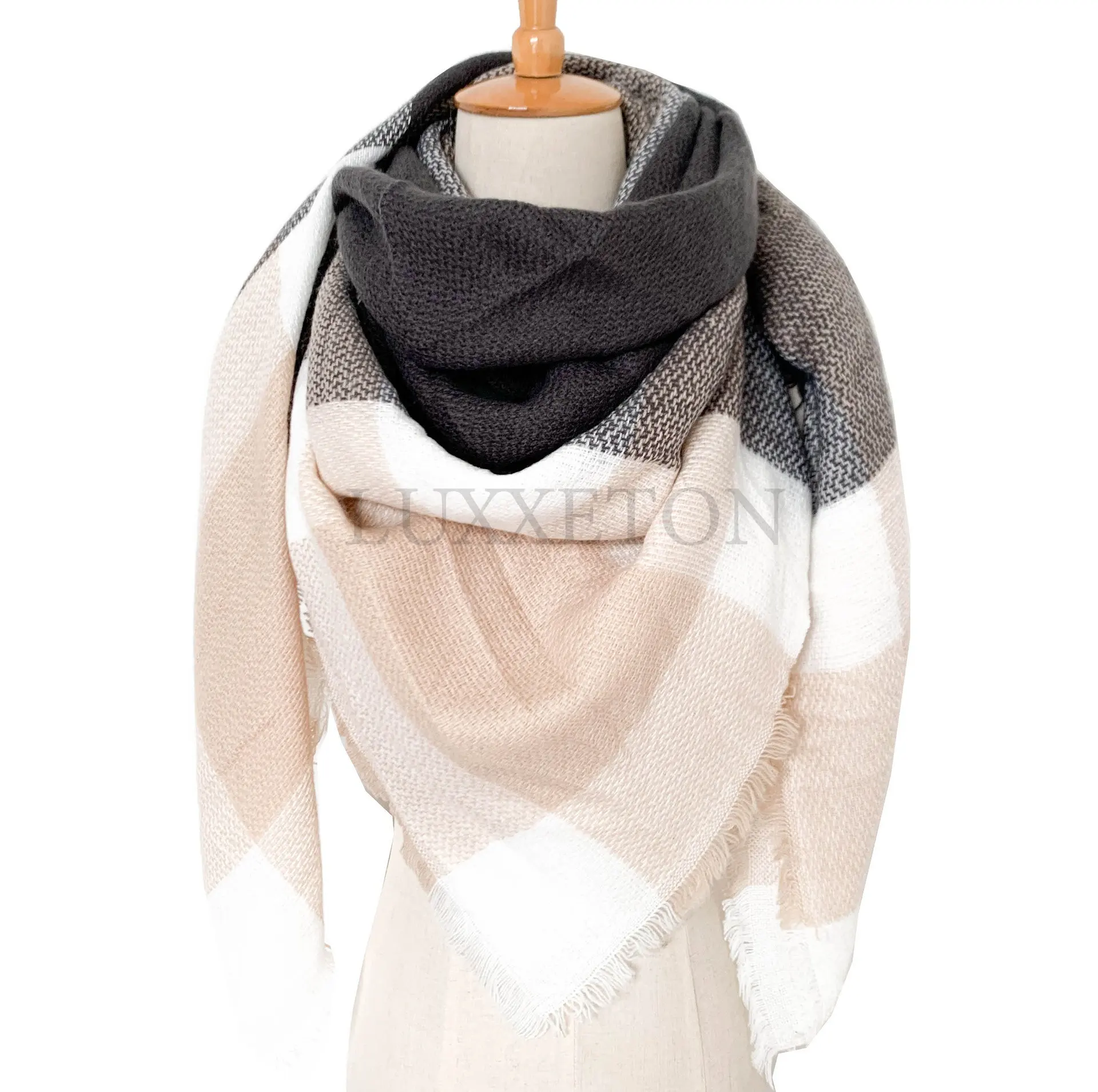 Casual Women Winter Scarf Triangle Knitted Scarf for Ladies Plaid Shawl Wrap Female Scarves Bufanda 140*140