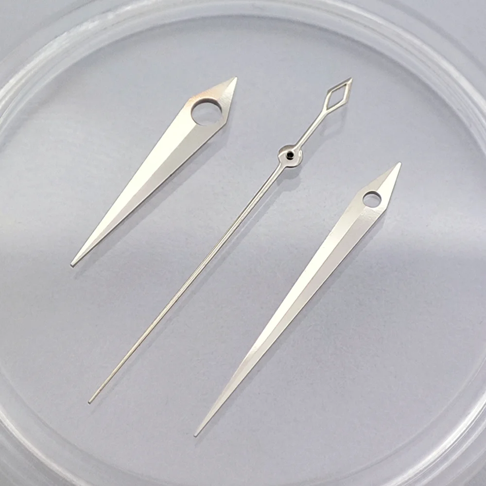Lancette NH35 Lancette ad ago adatte per parti di orologi con movimento NH35/NH36/4R35/4R36 Parti di ricambio Lancette dell'orologio di alta qualità