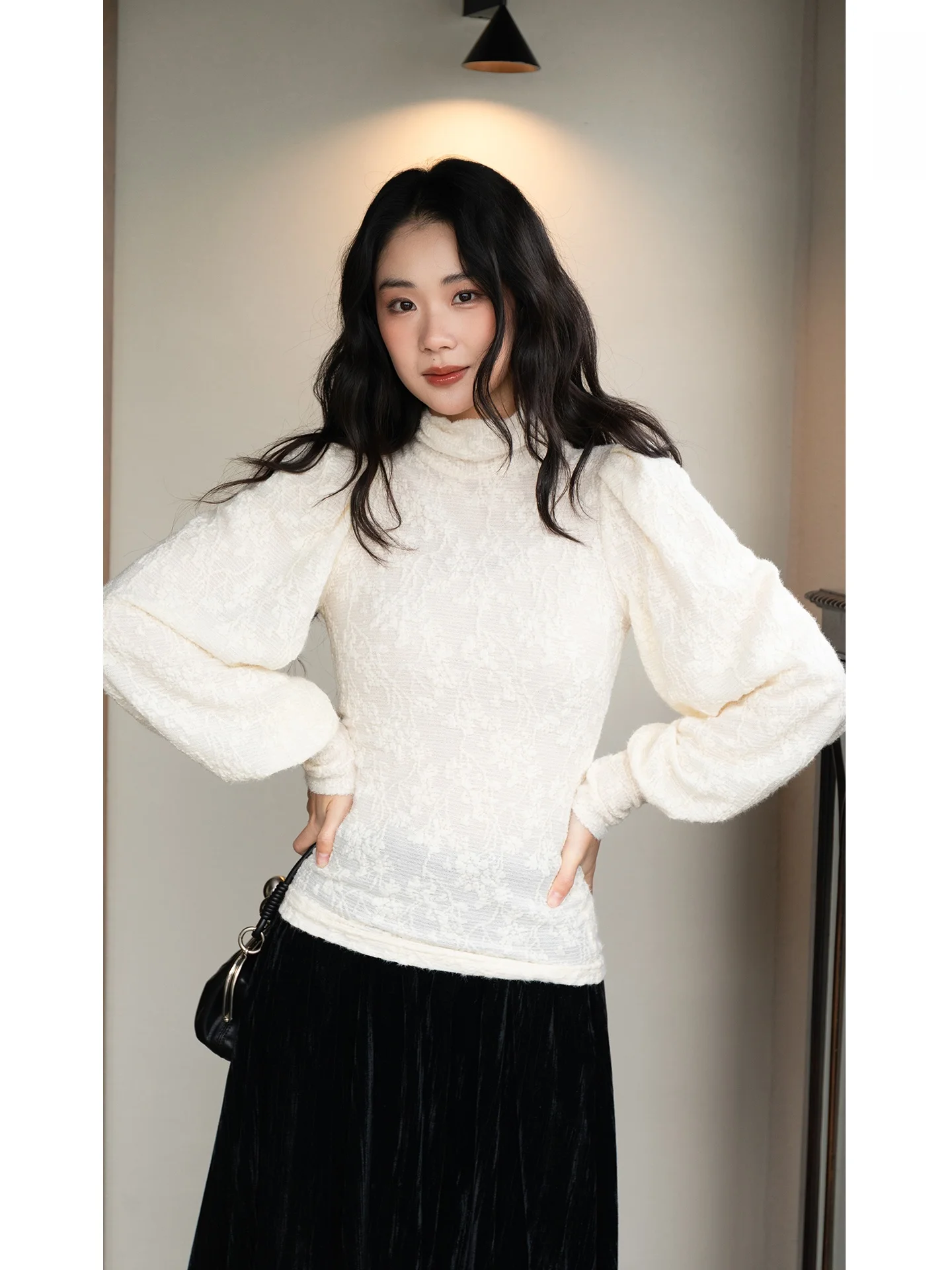 

BUD Eighteen Lace Base irt Winter New Sle Slim Fit Inner Wear Outer Wear f High Collar Knitted Sweater Beige Color
