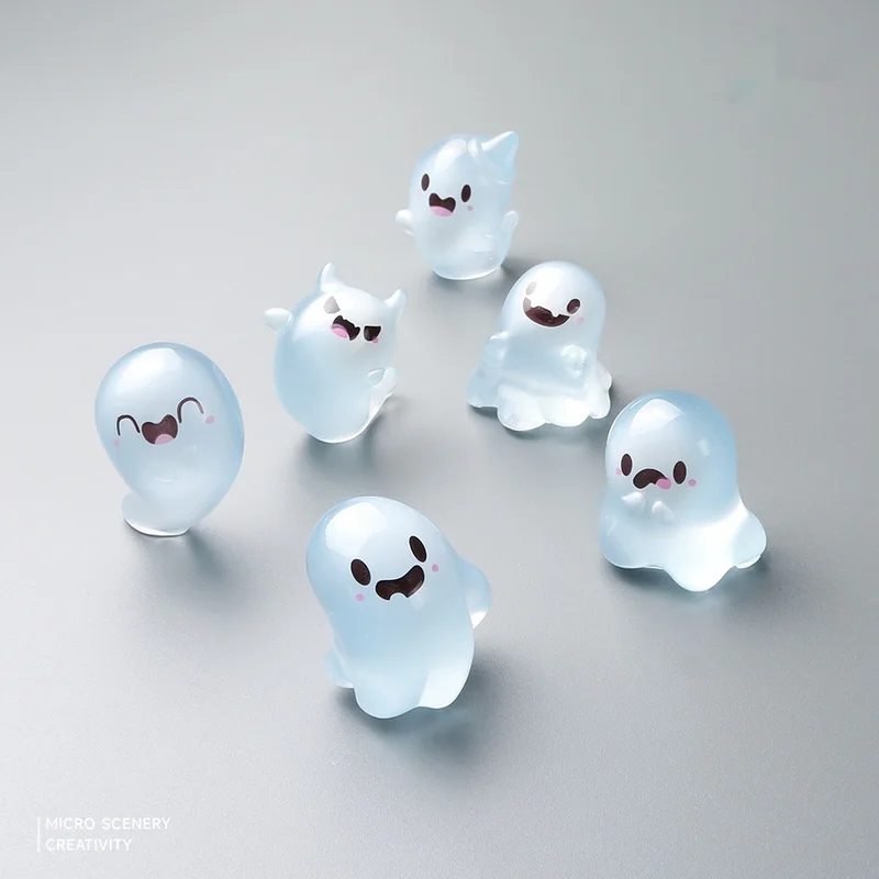 Miniature Toy Glow-In-The-Dark Ghost Desktop Decoration Luminous Cartoon Central Control Car Decoration Display Cute Dust Elf