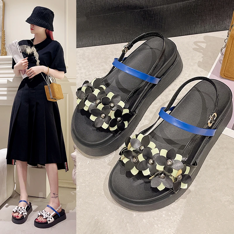 

Sandals Women's Thick Bottom Open Toe Flower Japanese 2022 Summer New Fashion Buckle Strap Color Matching Women's Shoes