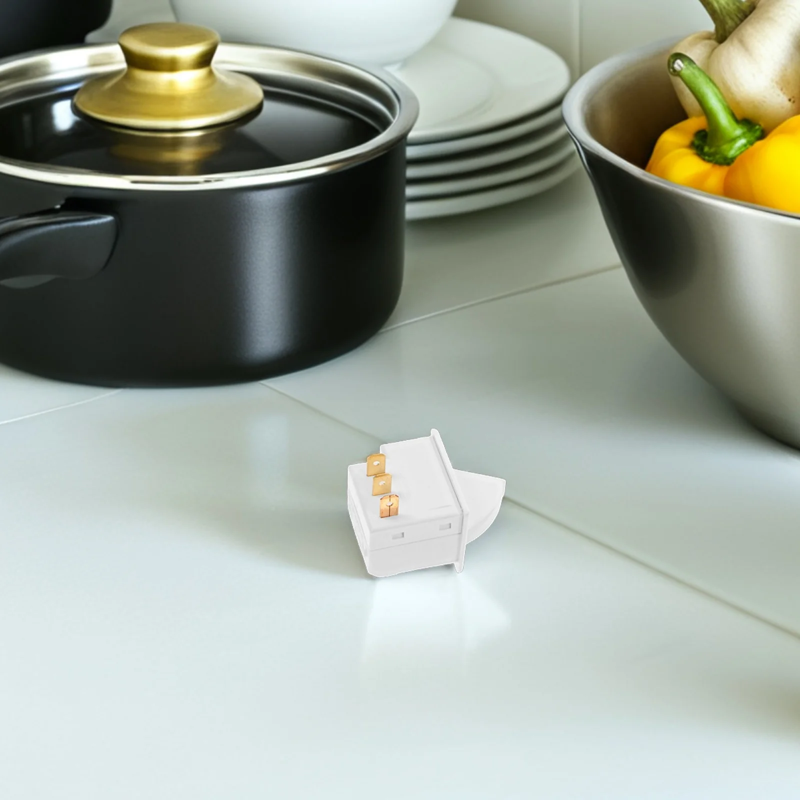 

Refrigerator Door Light Switch 3-Pin Replacement Activated for Fridge Repair Light Control and Kitchen Appliance Parts
