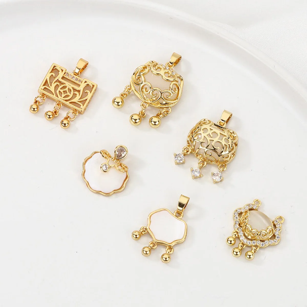 14K gold-wrapped Ruyi safety lock long life lock pendant handmade DIY bracelet necklace jewelry material accessories