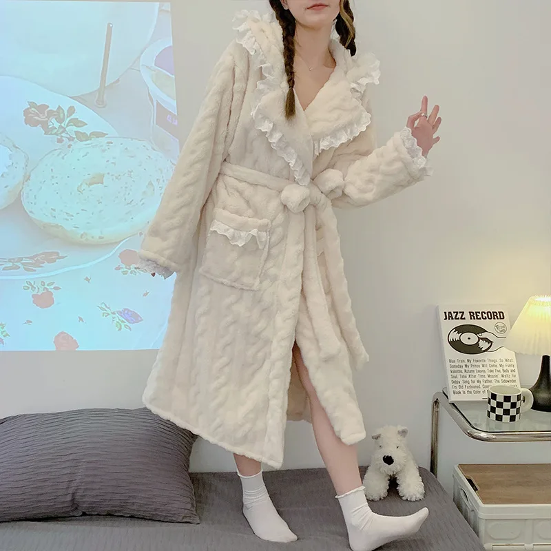 Winter Bathrobe Women Coral Velvet Thicken Warm Robes Home Clothes Thermal Nightwear Sweet Lace Hooded Robe Sleepwear Pajamas