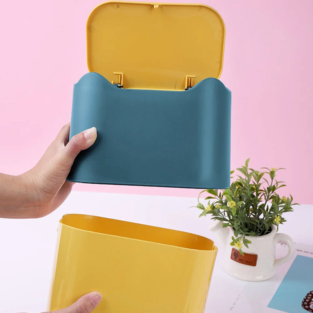 

Trash Can Flip Lid Mini Waste Bin ABS Plastic Desk Garbage Container Home Office Kitchen Bedroom Use Large Capacity Small Size