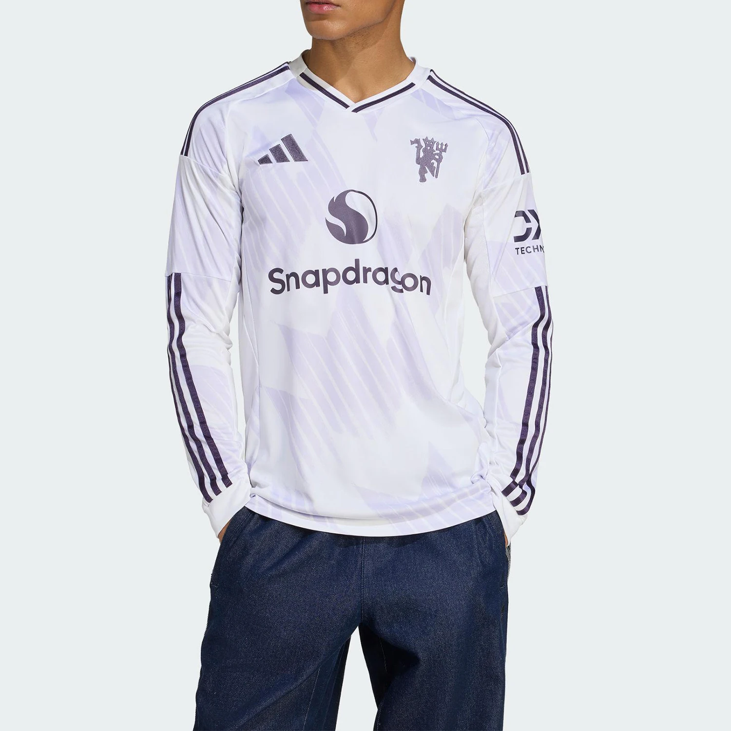 

Adidas genuine MANCHESTER Men's Soccer Game Training Long Sleeve JP3025