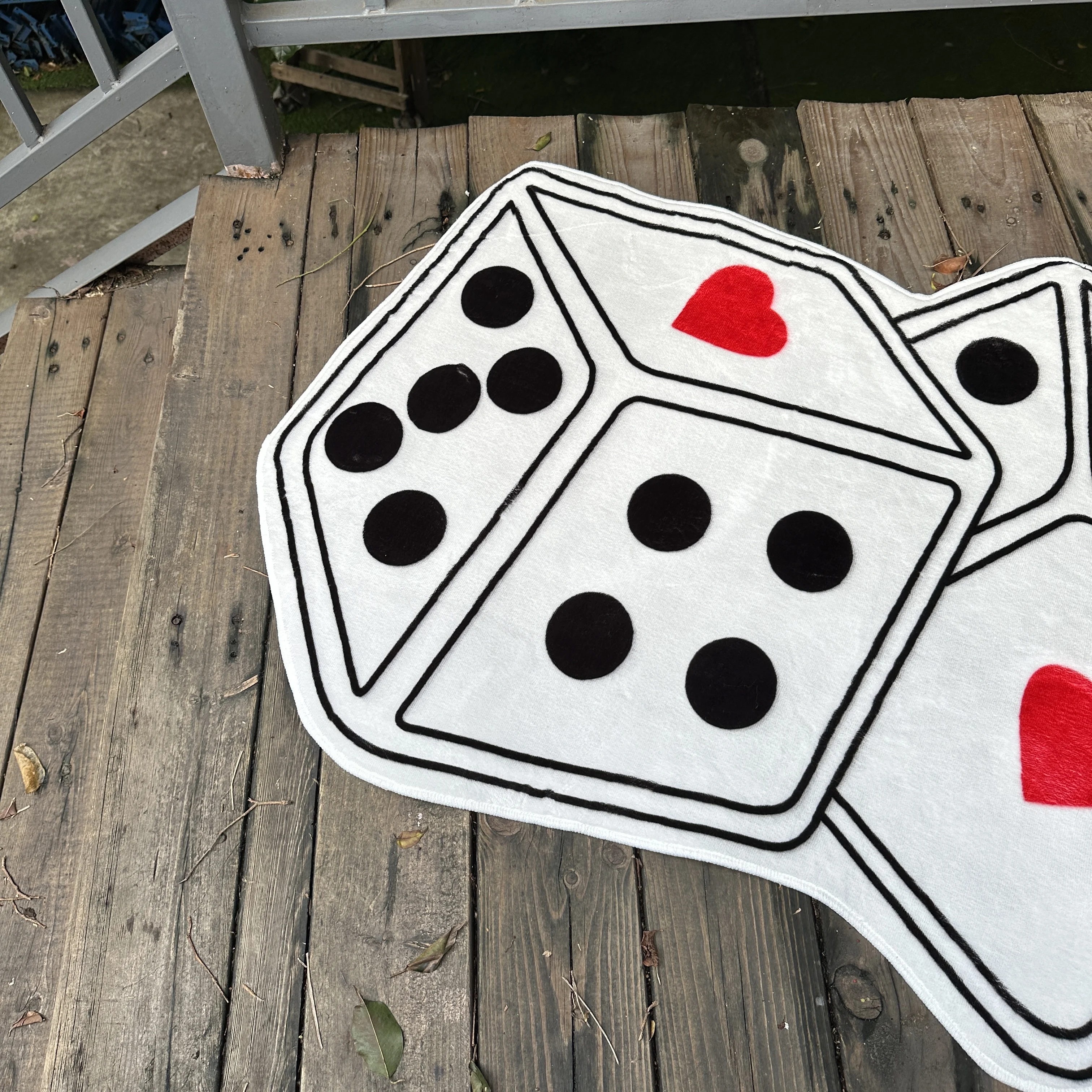 Love Dice Customized Carpet Digital Printing Technology Simple Housewarming Gift Handmade Non-Slip Decorative Carpet