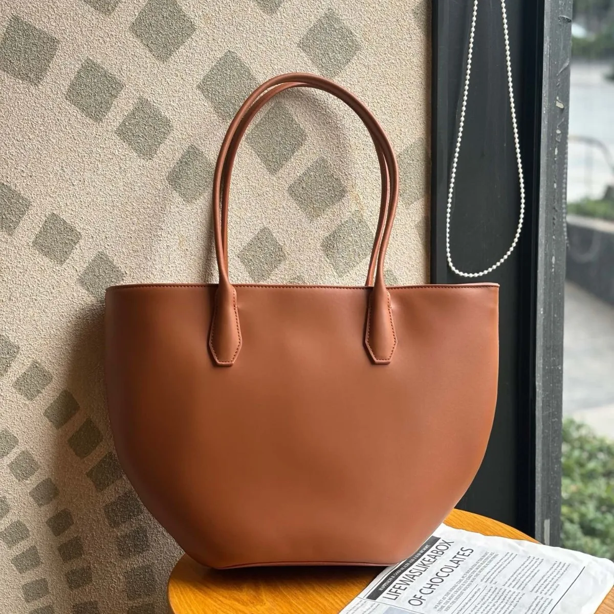 

FIRMRANCH Simple Solid Color Retro High-Grade Delicate Genuine Leather Women's Shoulder Purse Half-Round Design Saddle Bag Tote