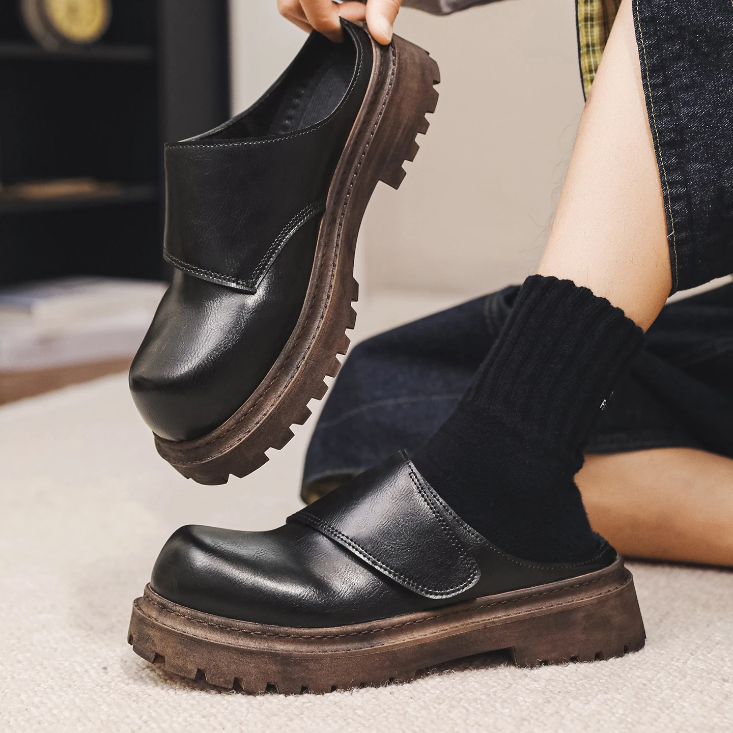 2026 New Summer Men Slip-On Lazy Shoes, Anti-slip Wear-resistant Outdoor Closed Toe Mule Slides, Retro Trendy Mules