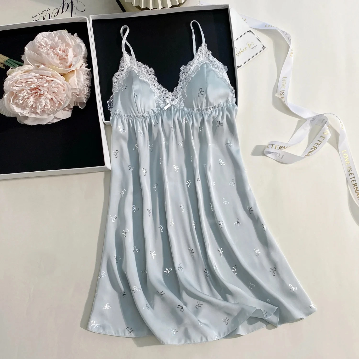 

Sexy Strap Nightgown Womens Satin Sleepdress Lingerie Summer Backless Nighty Gown Lace Sleepwear Dress Nightdress Loungewear