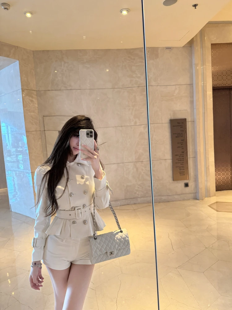 

M900 Early Autumn Women's ort Leather Jaet Sli Cact Faionable Outerwear Perfect for Spring And Autumn