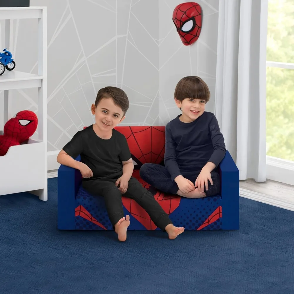 Sofá infantil com tema Spider-Man
