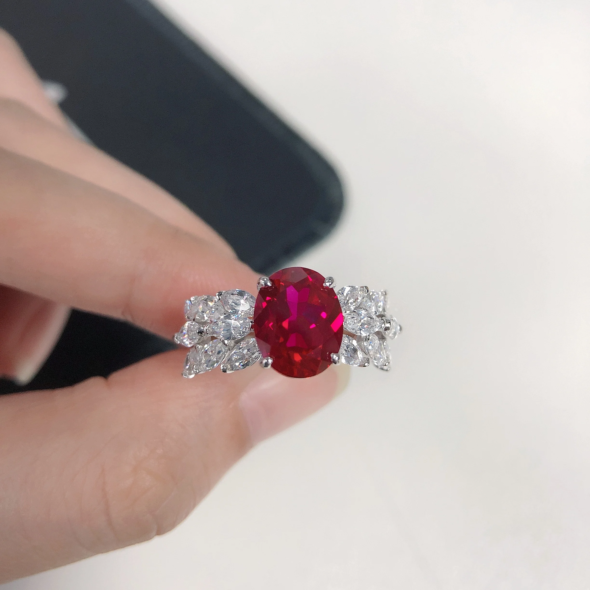 Glamour Schmuck 3ct Oval schliff roter Diamant weiblicher Ring au750 massiv 18 Karat 750 Weißgold Ring feiner Schmuck 212 – Detail 3
