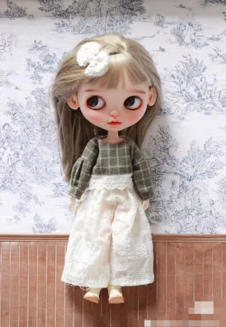 

2pcs British Blythe/landoudou Retro green checkered top ➕ Mi Bai Embroidered Pants (Fit for Lulu,ymy24,Ob22,24,26,zone, Jenny)