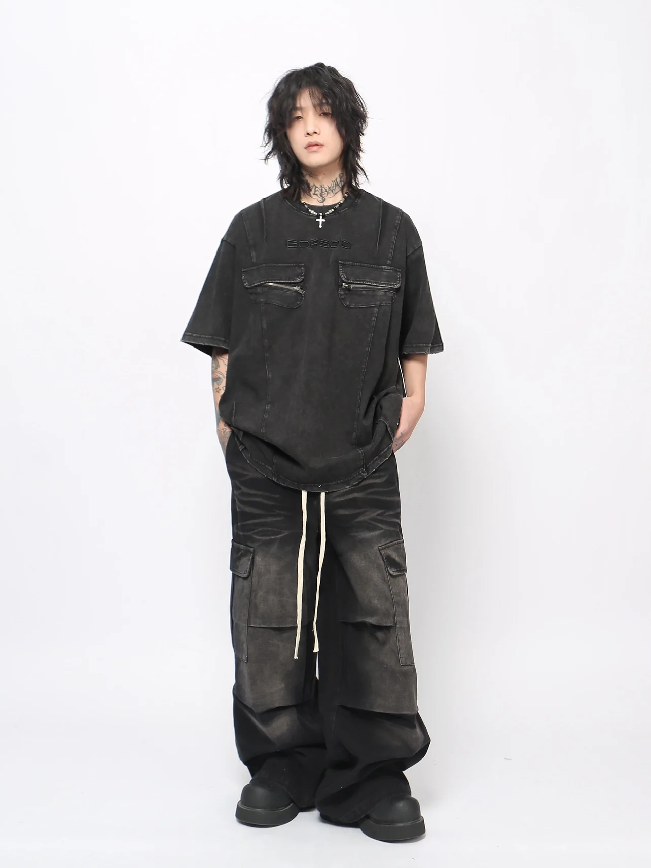 2025 Summer New American Retro Pleated Design Workwear Black Short Sleeve Men's High Street Loose Vintage Gray T-Shirt