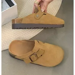 New Women's Closed Toe Slippers Suede Leather Clogs Sandals for Women Retro Fashion Garden Mule Clog Slides Mujer Plus Size 43