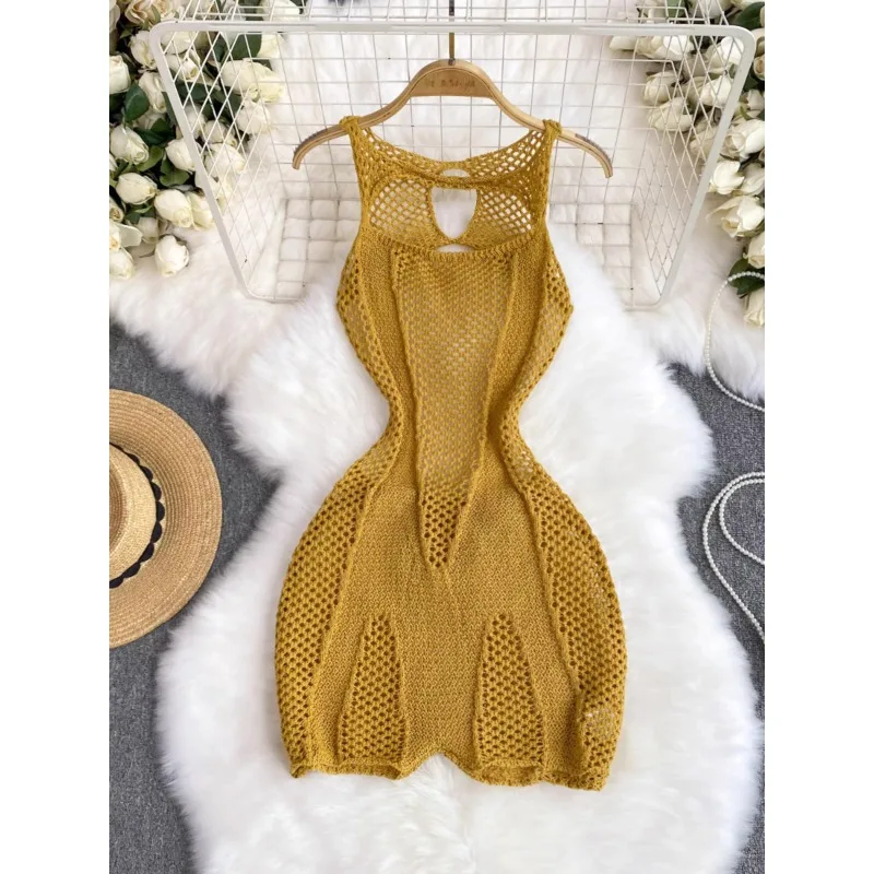 

Holiday Beach Rompers&Playsuits Wome Summer New Fashion Sexy Hollow Knitted Jumpsuit Figure Casual Hip-wrap Shorts Jumpsuit