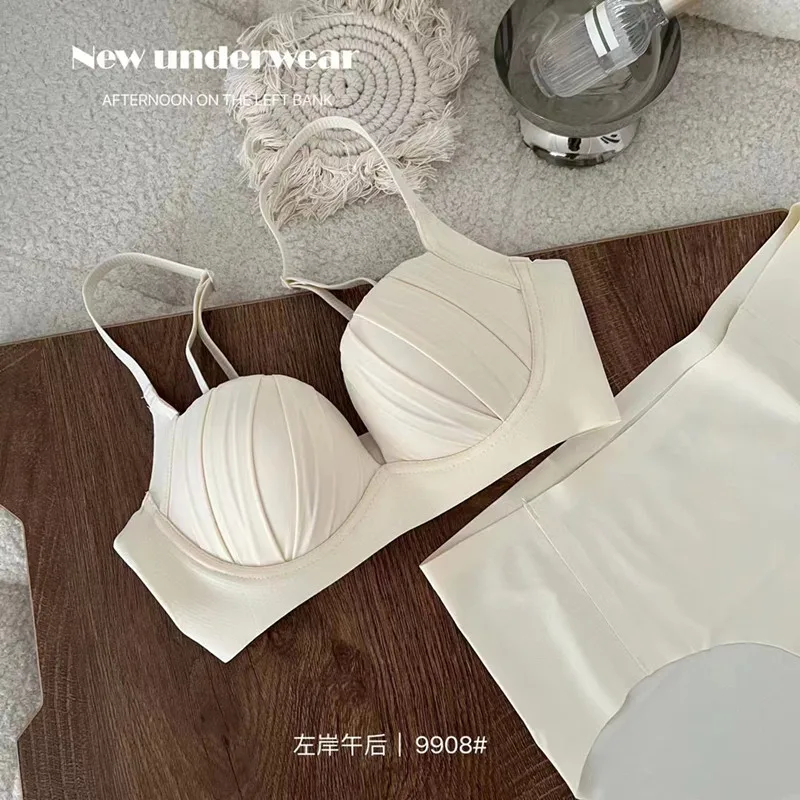 Smallbreastscloseunderwearwomennotraceoflarge cartilage support support anti-sagging receive deputy high-grade breast bra set