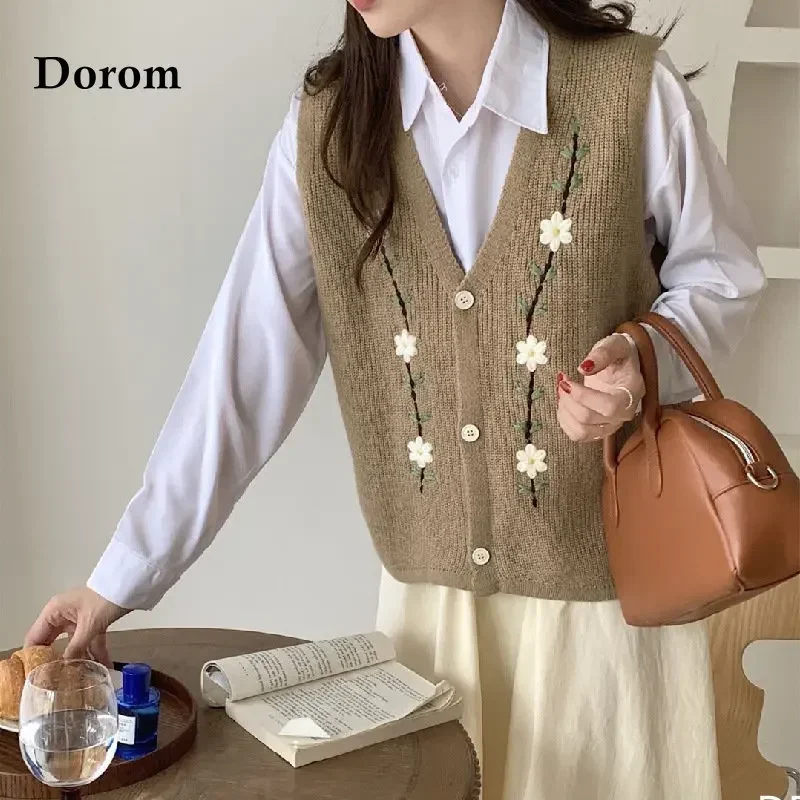 Flower Embroidery Sweater Knitted Vest Women Korean Preppy Style V-neck Sleeveless Sweater Female Tops Autumn Harajuku Clothing