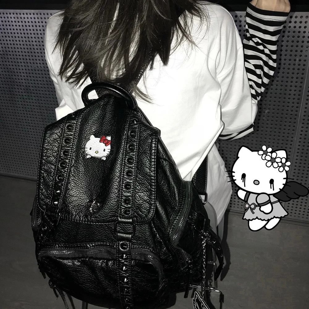 Zaino Kawaii Sanrio Devil hellobykitty zainetto Cute Anime rivettato Punk borsa a tracolla di grande capacità regalo di natale ragazza piccante