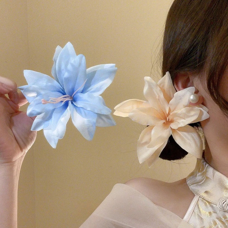 

Lyli Artificial Flower Hair Clip Festival Party Decoration Supplies Romantic Wedding Holiday Flower Decor Hairpin Hair Accessory