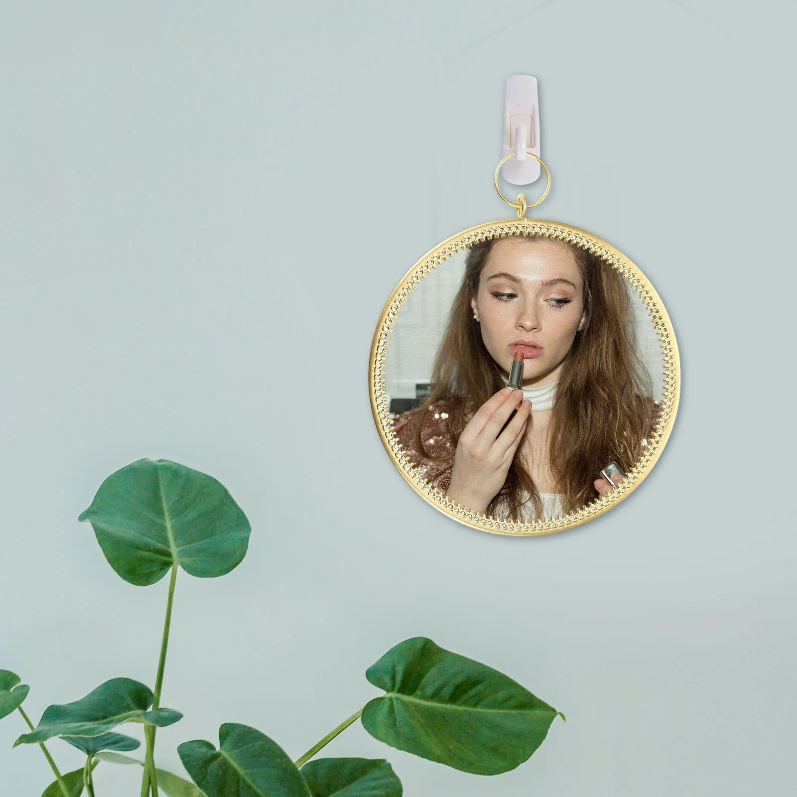 Simple Round Hanging Wall Mirror High-Definition Vanity Mirror for Bedroom Bathroom Decor Small Mirrors for Wall