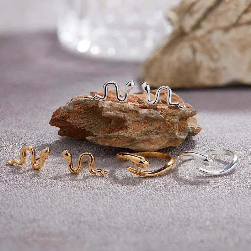2025 original design niche S925 sterling silver snake ring 18K non-fading Ins index finger ring high-end jewelry