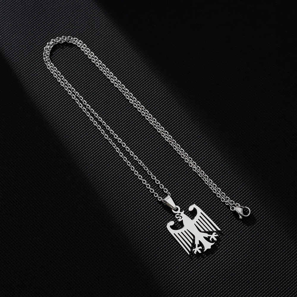 عبر الحدود نمط جديد مخصص الفولاذ المقاوم للصدأ الألمانية النسر الشعار الوطني زوجين قلادة قلادة سترة سلسلة
