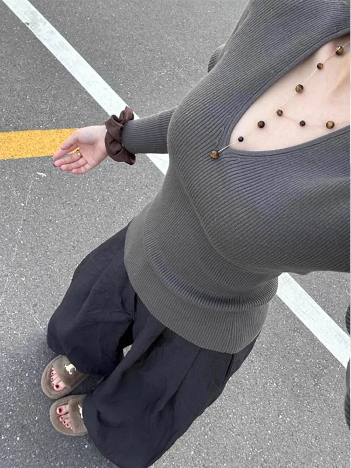 

Autumn Winter New Fashion V-neck Long Sleeve Solid Bottoming Shirt Women's Clothing Korean All-match Simplicity ChicTops