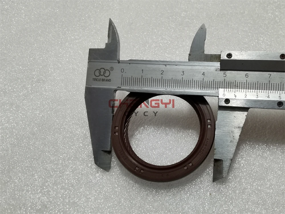 6G72 Engine Crankshaft Front Oil Seal For Mitsubishi Pajero Montero V33W V43W V73W V77W V93W V97W MD120700 MD372249 MD168055