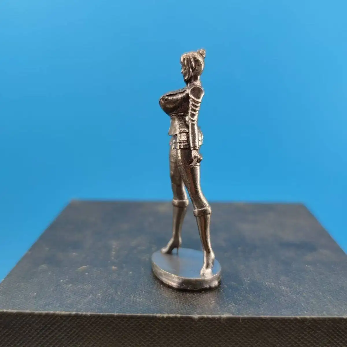 Brass Made Old Female Teacher Character Figurine Game Girl Statue Oxidized Finish Desktop Chassis Decor Collectible Mini Model