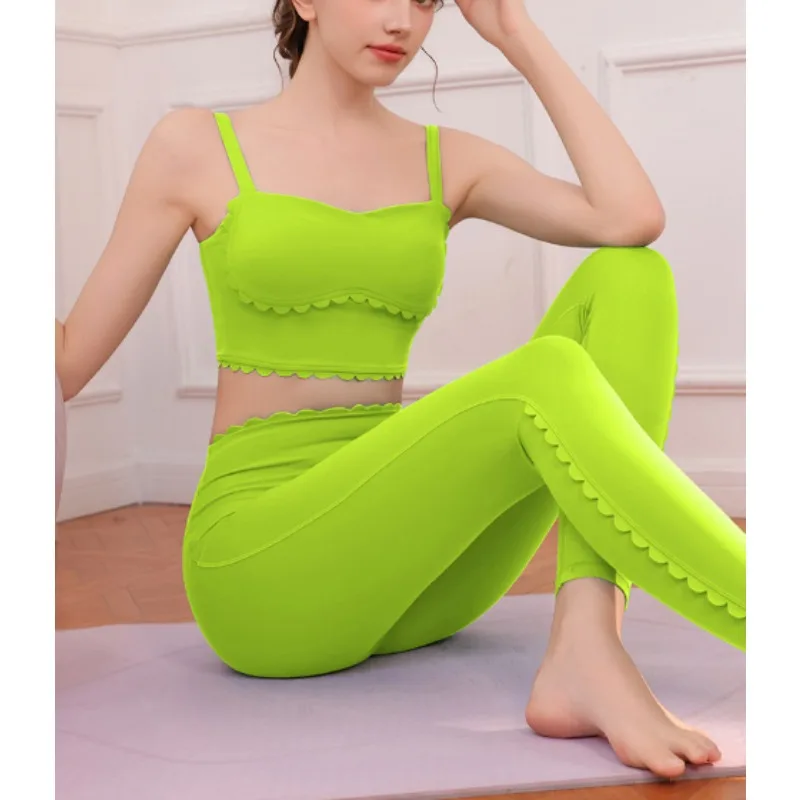 

Lace Vest 2024 New High Waisted Hip Lifting Fitness Running Sports Pants for Outerwear Waist Cinching and Suspender Suit