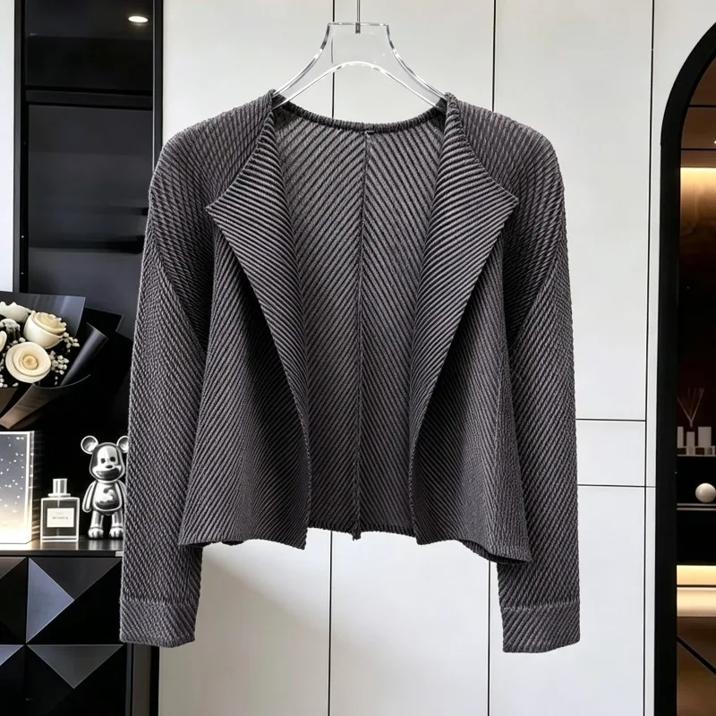 Miyake Fashion Simple Solid Color Pleated Cardigan 2026 Autumn New Casual Long Sleeve Top Women's Stretch Non-iron Jacket