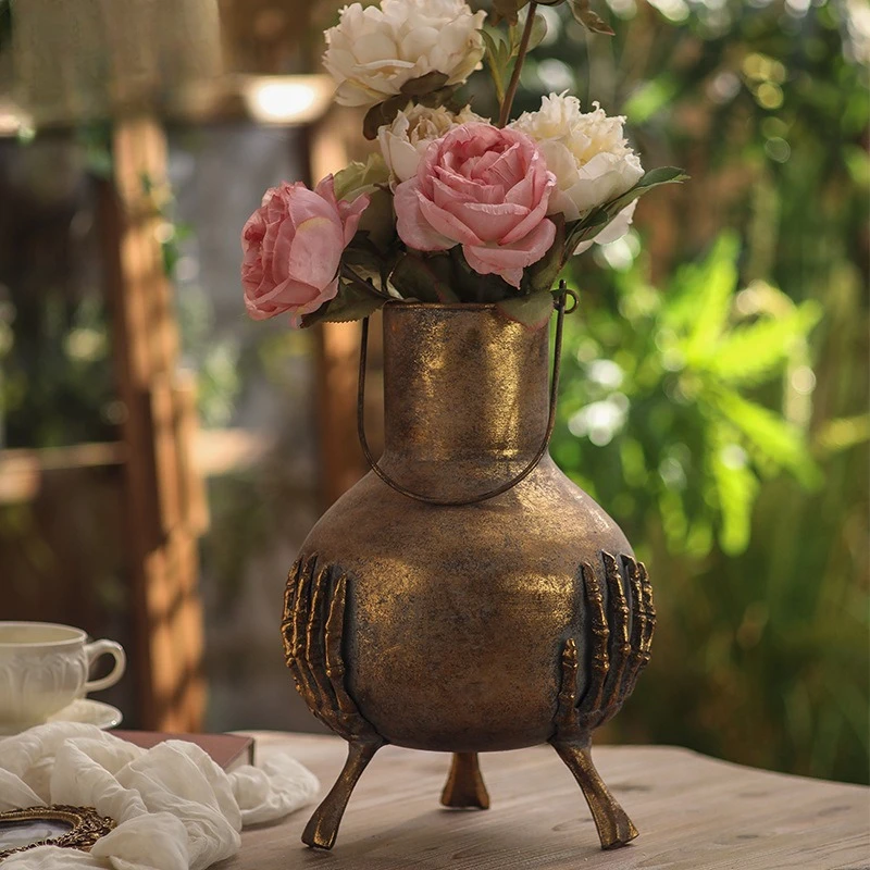 

European retro desktop vase ornament, old handicrafts, film and television props, foreign trade hand tray, vase ornamen