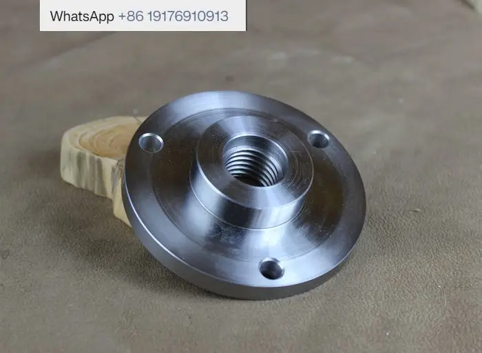 

Transfer flange of metalworking lathe chuck for woodworking lathe