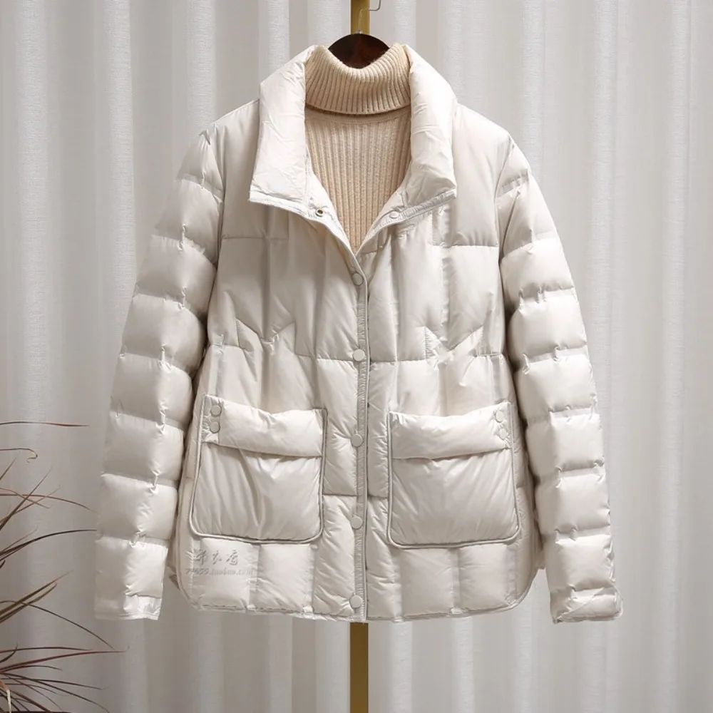 

2024 New Winter Women 90% White Duck Down Coat Casual Light Puffer Jacket Female Short Single Breasted Warm Parkers