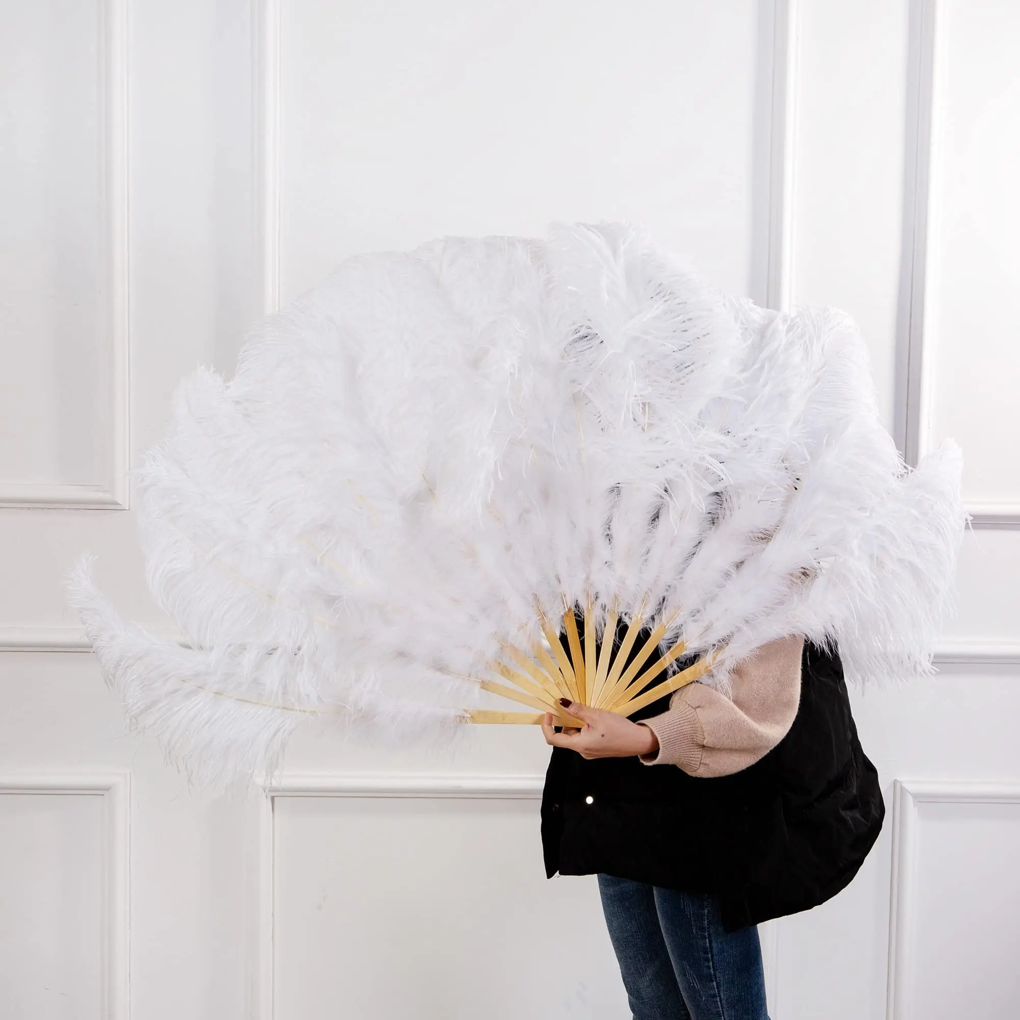 1/2PCS White Natural Ostrich Feather Fan Lady Carnival Wedding Halloween Party Dance Foldable Craft Fans Plumas 100/130CM