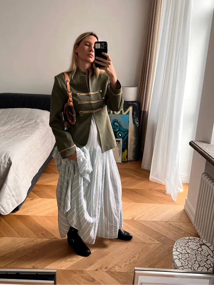 

Женская винтажная зеленая куртка в стиле Наполеон, модная, с воротником-стойкой, на плетеных пуговицах, короткая, 2026, повседневная, в стиле Highstreet