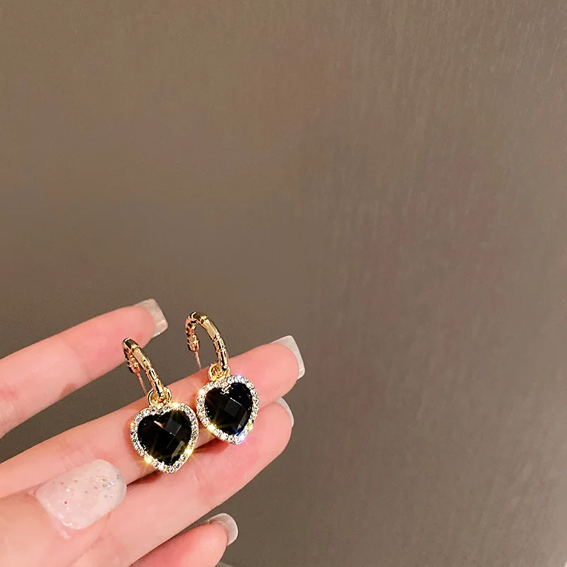 Black Heart Shiny Rhinestones Dangle Earrings for Women Elegant Temperament Versatile Ear Hook Party Jewelry Vintage Accessories image 3