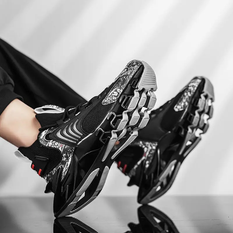 Fall 2025 Men's Casual Running Shoes Breathable Sneakers Comfortable Sneakers Blade Design Shock-absorbing Large Size