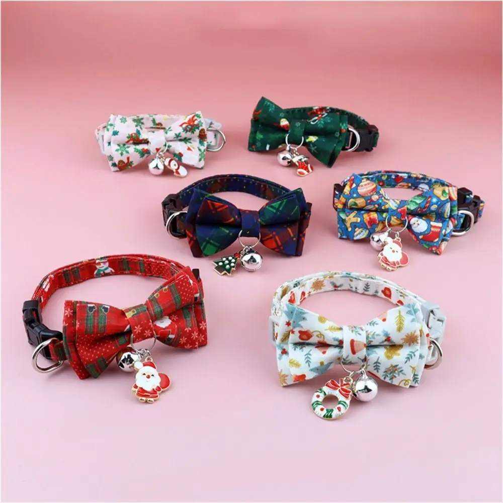 

Adjustable Cat Collar Christmas Pet Collar with Bells and Bows Small Pendant Decoration for Cats Puppies 18-28cm/7.09-11.02in