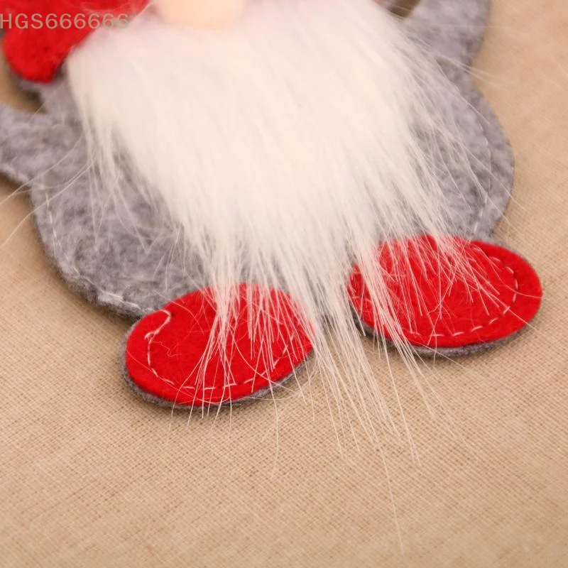 

Christmas Tableware Holder Set Santa Claus Theme Non-Woven Fabric Storage Bags For Holiday Party Dinner Decorations New Year