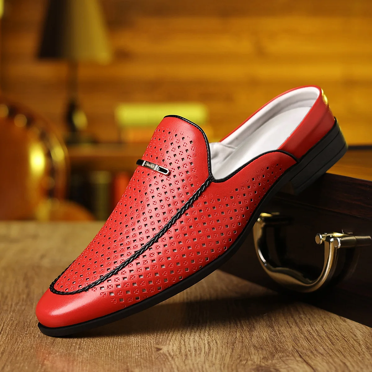 Fashion Men's Red White Yellow blue Half Slippers Leather Shoes Male Casual Mules Moccasins Breathable Loafers Zapatos Hombre