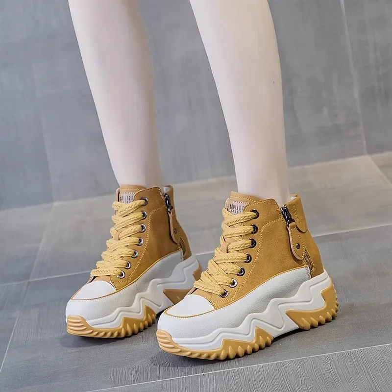 Baskets à plateforme en cuir véritable pour femmes, chaussures noires, bottes de maintien au chaud, bottines d\'hiver, printemps, automne, 2024