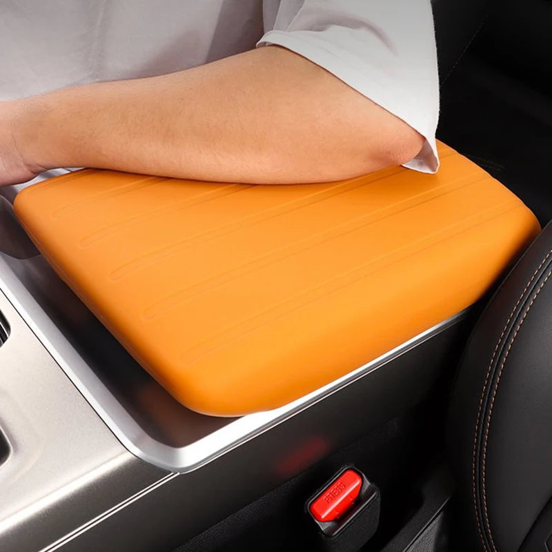 new GWM Haval Dargo 2022 2021 2023 Dargo X 2024 Anti Slip Silicone Tape Protective Cover，Car Armrest Box Pad Armrest Box Pillow