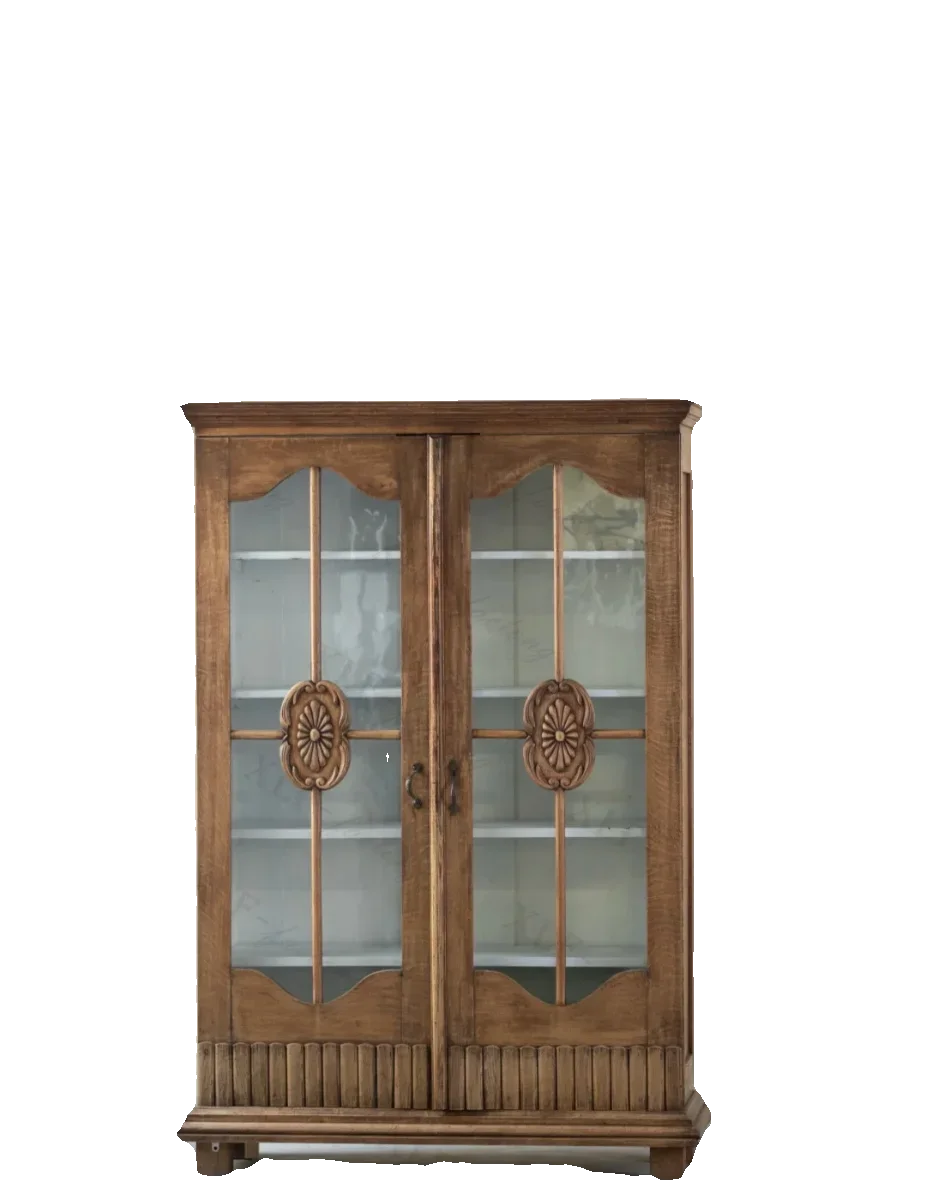 

ls 42 French simple solid wood carving flower old locker medieval retro storage light luxury wine cabinet