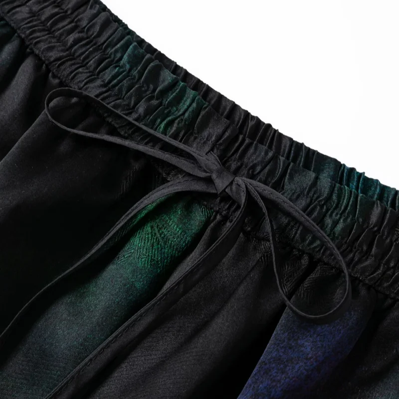 Birdtree, 100% Silk Jacquard Satin Shorts, Women Floral Luo Xiangyunsha Pocket Pants, Elastic Waist, 2026 Summer New P66618JF